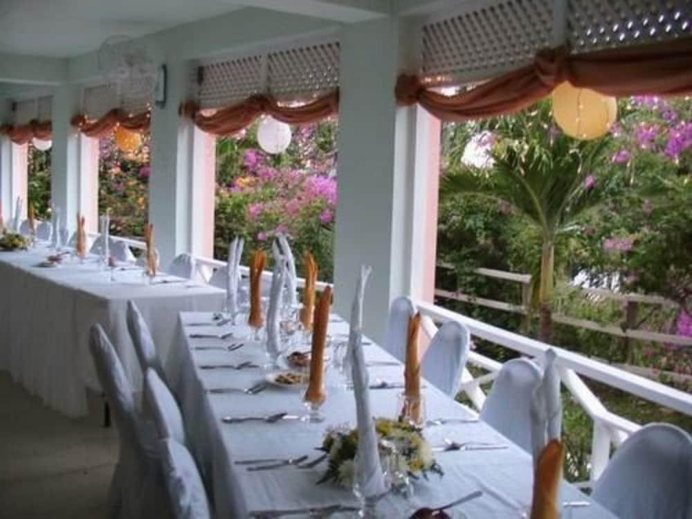 Treasure Beach Hotel Ngoại thất bức ảnh