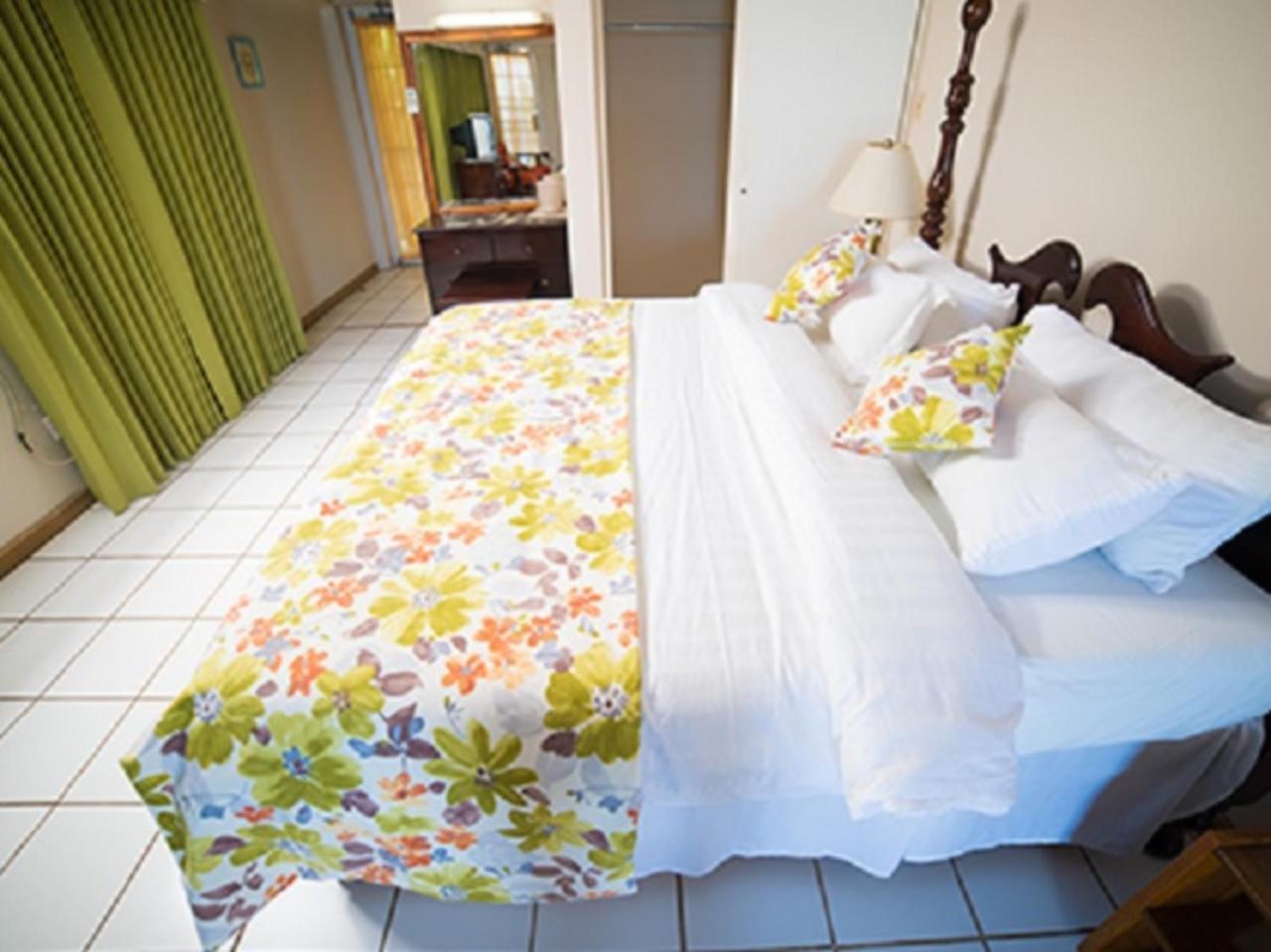 Treasure Beach Hotel Ngoại thất bức ảnh